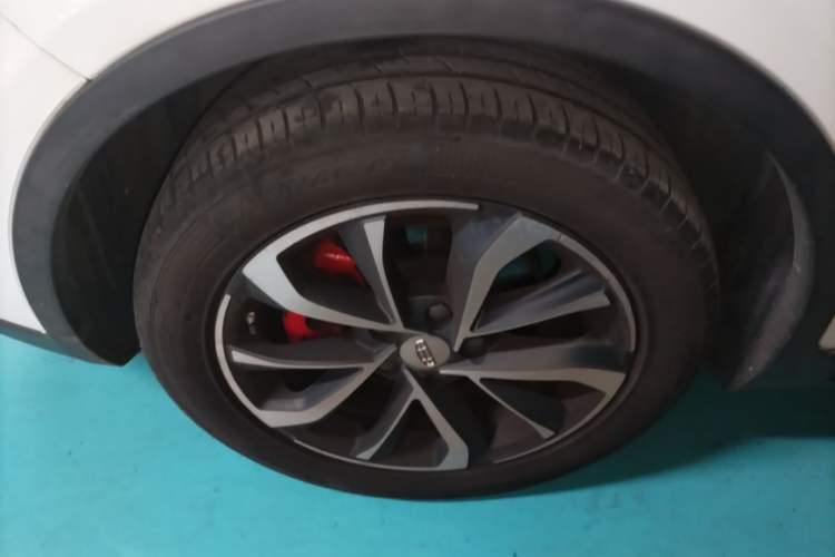 Used Geely Auto Emgrand GS 2019 1.4T CVT Active Left Front Wheel Hub