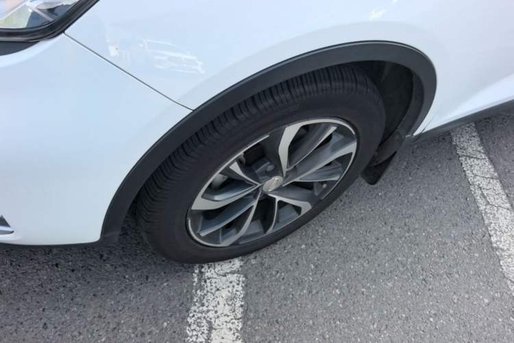 Used Geely Auto Emgrand GS 2019 1.4T Manual Ya Left Front Wheel Hub