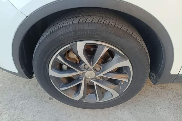 Used Geely Auto Emgrand GS 2019 1.4T CVT Edition Left Front Wheel Hub