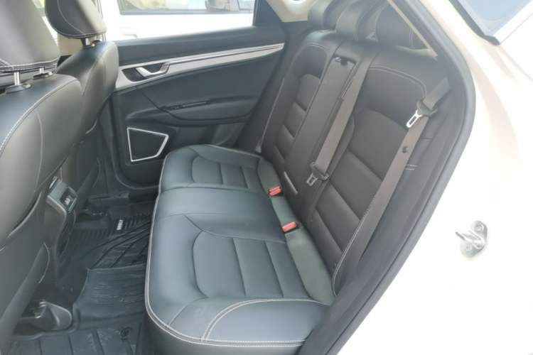Used Geely Auto Emgrand GS 2019 1.4T CVT Edition Left Rear Seat