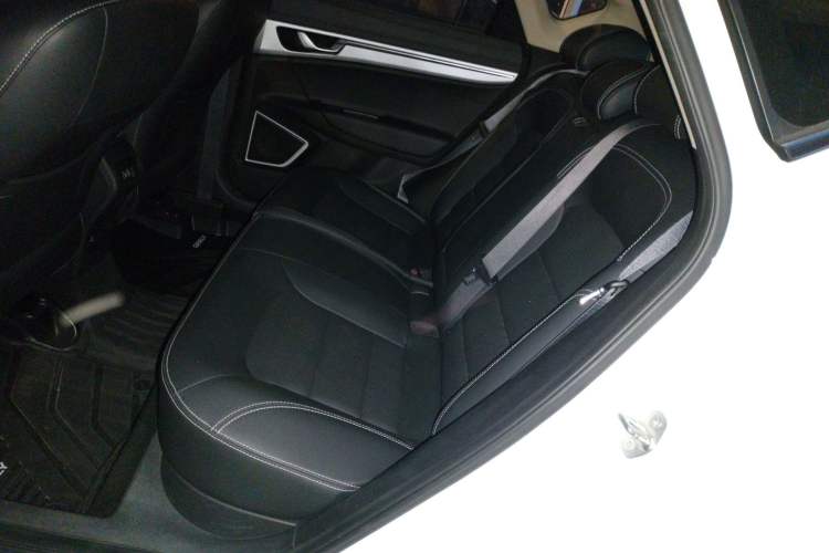Used Geely Auto Emgrand GS 2019 1.4T CVT Edition Left Rear Seat
