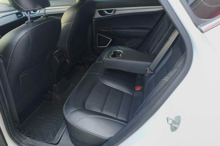 Used Geely Auto Emgrand GS 2019 1.4T CVT Edition Left Rear Seat