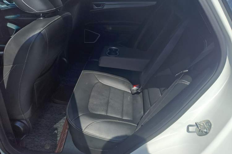 Used Geely Auto Emgrand GS 2019 1.4T CVT Edition Left Rear Seat