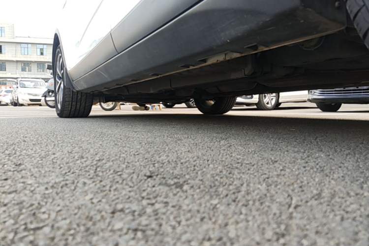 Used Geely Auto Emgrand GS 2019 1.4T CVT Edition Left Side Sill