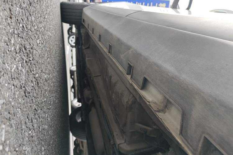 Used Geely Auto Emgrand GS 2019 1.4T CVT Edition Left Side Sill