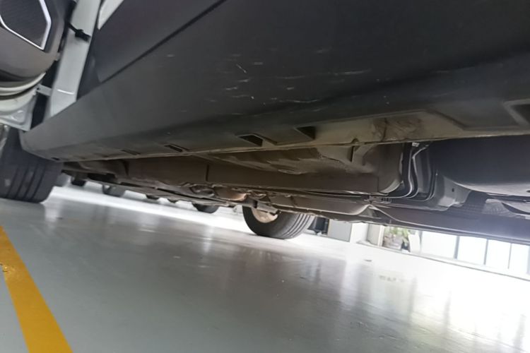 Used Geely Auto Emgrand GS 2019 1.4T CVT Edition Left Side Sill