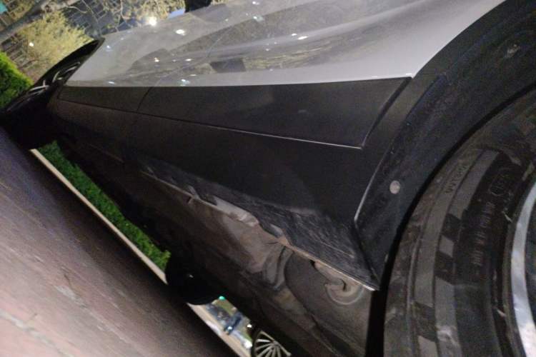 Used Geely Auto Emgrand GS 2019 1.4T CVT Edition Left Side Sill