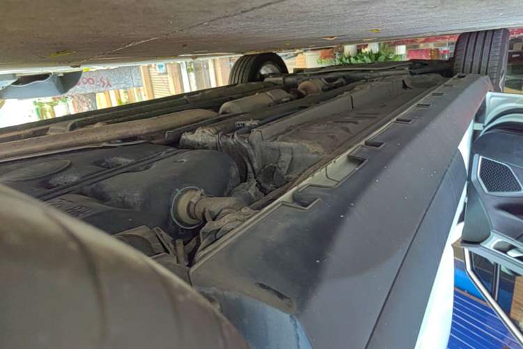 Used Geely Auto Emgrand GS 2019 1.4T CVT Edition Left Side Sill