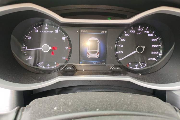 Used Geely Auto Emgrand GS 2019 1.4T CVT Edition Odometer Close Up