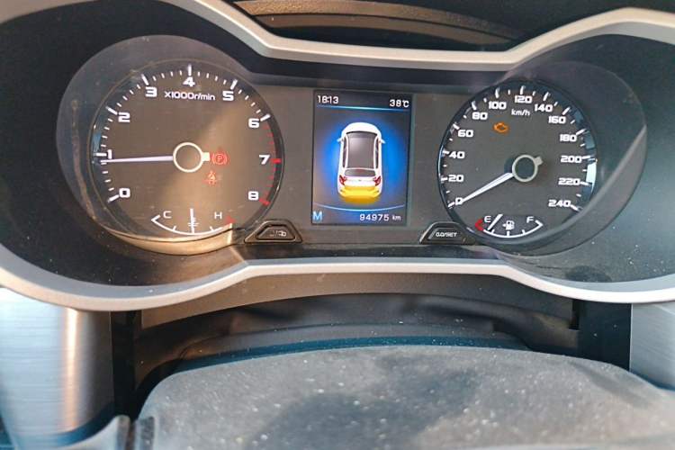 Used Geely Auto Emgrand GS 2019 1.4T Manual Ya Odometer Close Up
