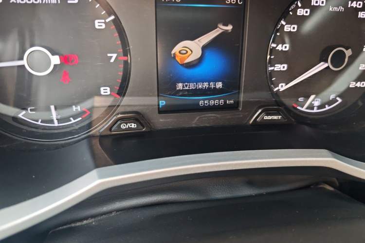 Used Geely Auto Emgrand GS 2019 1.4T CVT Edition Odometer Close Up