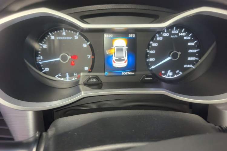 Used Geely Auto Emgrand GS 2019 1.4T CVT Edition Odometer Close Up