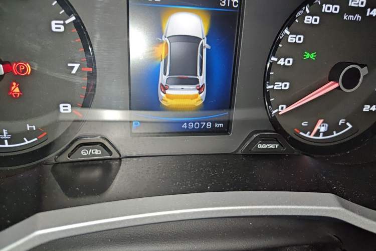Used Geely Auto Emgrand GS 2019 1.4T CVT Edition Odometer Close Up