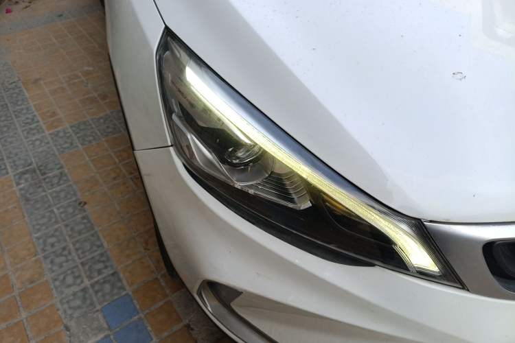 Used Geely Auto Emgrand GS 2019 1.4T CVT Active Right Front Headlight