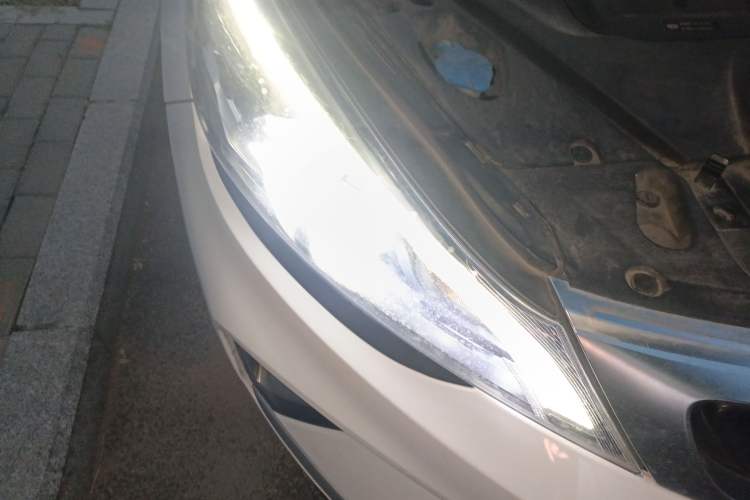 Used Geely Auto Emgrand GS 2019 1.4T CVT Edition Right Front Headlight