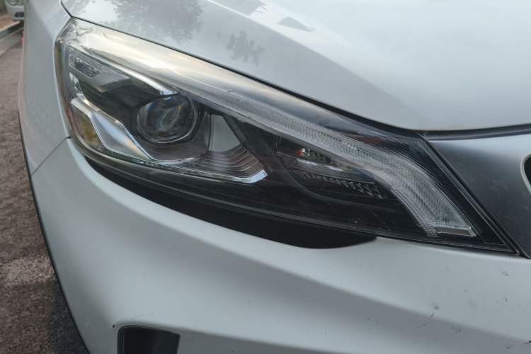 Used Geely Auto Emgrand GS 2019 1.5TD DCT Active 260T Right Front Headlight