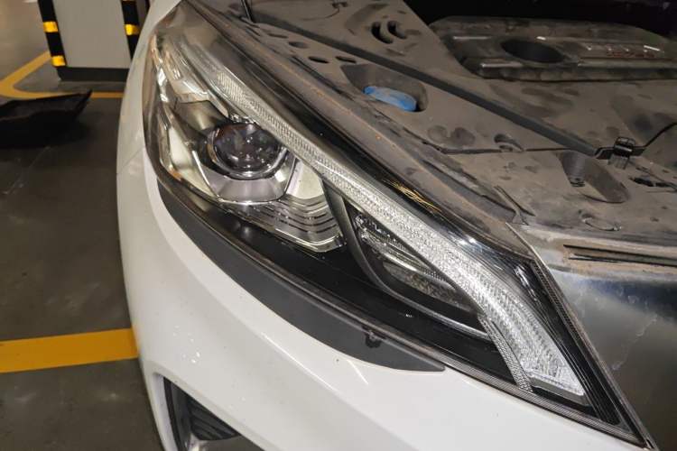 Used Geely Auto Emgrand GS 2019 1.4T Manual Ya Right Front Headlight