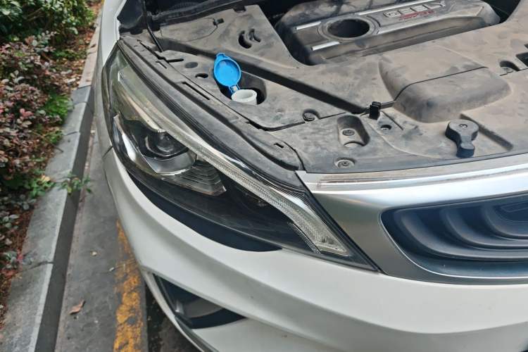 Used Geely Auto Emgrand GS 2019 1.4T CVT Edition Right Front Headlight