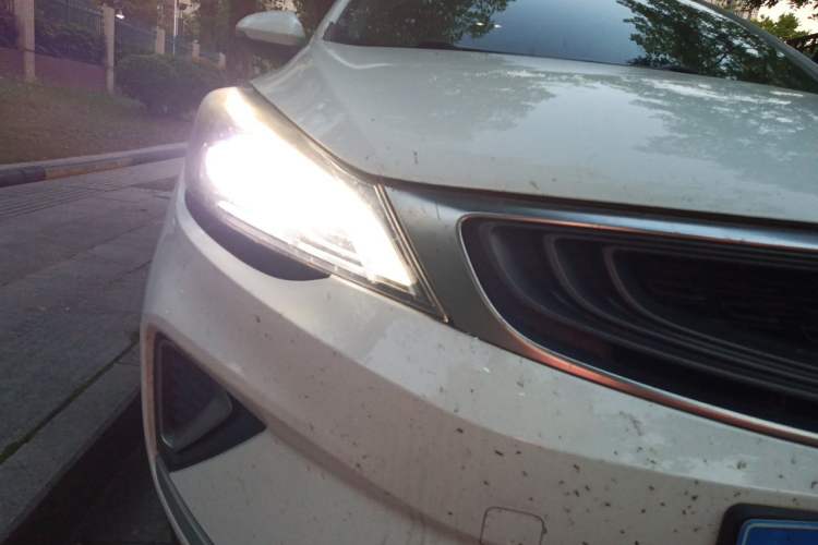 Used Geely Auto Emgrand GS 2019 1.4T CVT Edition Right Front Headlight