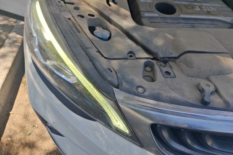 Used Geely Auto Emgrand GS 2019 1.4T Manual Ya Right Front Headlight
