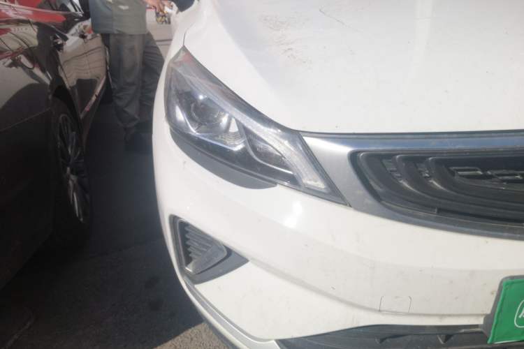 Used Geely Auto Emgrand GS 2019 1.4T CVT Edition Right Front Headlight