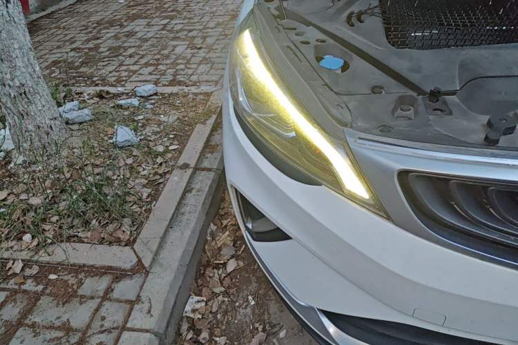 Used Geely Auto Emgrand GS 2019 1.4T CVT Edition Right Front Headlight