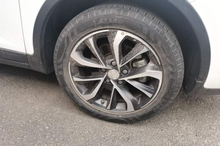 Used Geely Auto Emgrand GS 2019 1.4T Manual Ya Right Front Wheel Hub