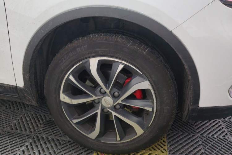 Used Geely Auto Emgrand GS 2019 1.4T CVT Active Right Front Wheel Hub