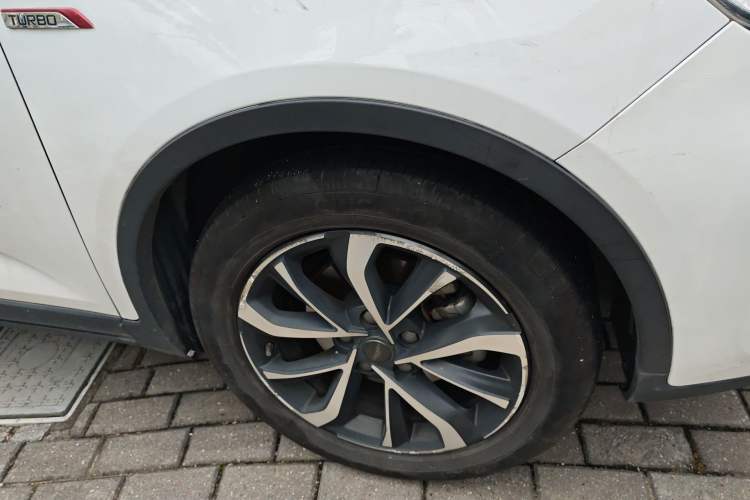Used Geely Auto Emgrand GS 2019 1.4T CVT Edition Right Front Wheel Hub