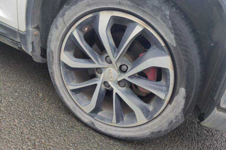 Used Geely Auto Emgrand GS 2019 1.4T CVT Active Right Front Wheel Hub