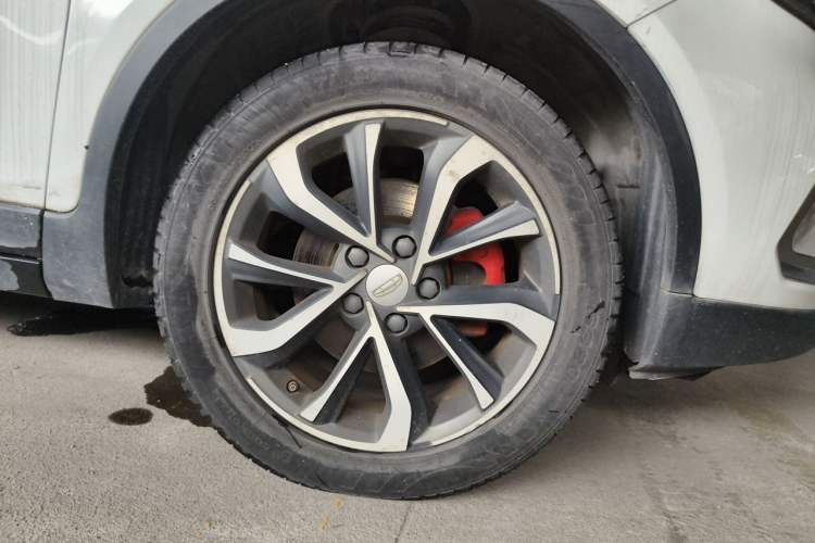 Used Geely Auto Emgrand GS 2019 1.5TD DCT Active 260T Right Front Wheel Hub