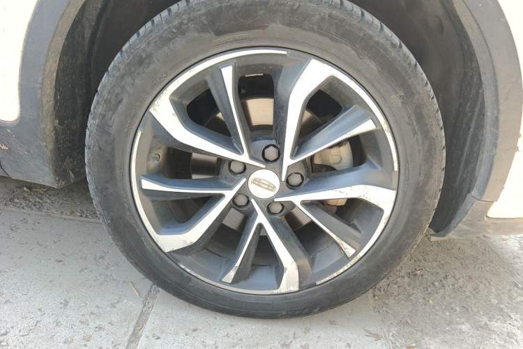 Used Geely Auto Emgrand GS 2019 1.4T CVT Edition Right Front Wheel Hub