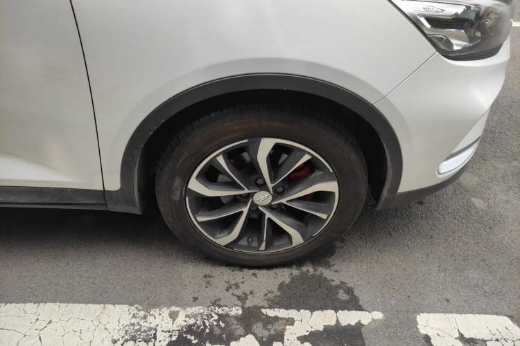Used Geely Auto Emgrand GS 2019 1.4T CVT Active Right Front Wheel Hub