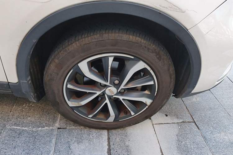 Used Geely Auto Emgrand GS 2019 1.4T Manual Ya Right Front Wheel Hub