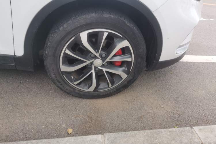 Used Geely Auto Emgrand GS 2019 1.4T CVT Active Right Front Wheel Hub