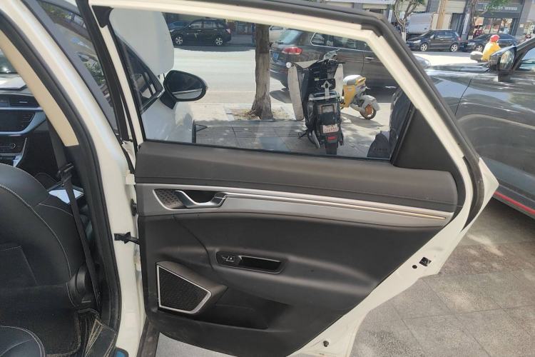 Used Geely Auto Emgrand GS 2019 1.4T Manual Ya Right Rear Door Interior