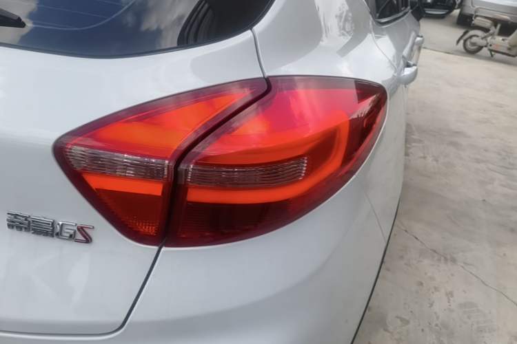 Used Geely Auto Emgrand GS 2019 1.4T CVT Active Right Rear Taillight