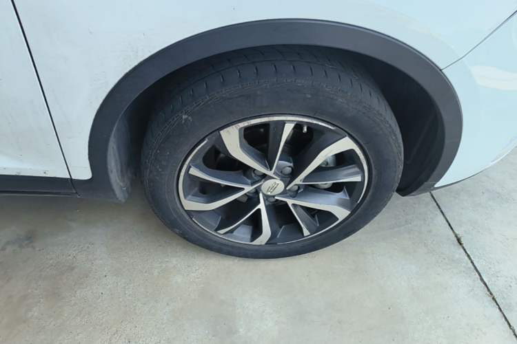Used Geely Auto Emgrand GS 2019 1.4T CVT Edition Right Rear Wheel Hub
