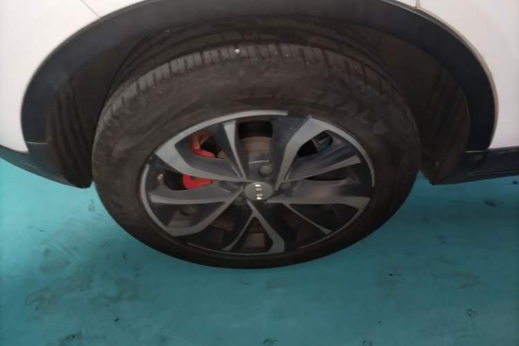Used Geely Auto Emgrand GS 2019 1.4T CVT Active Right Rear Wheel Hub
