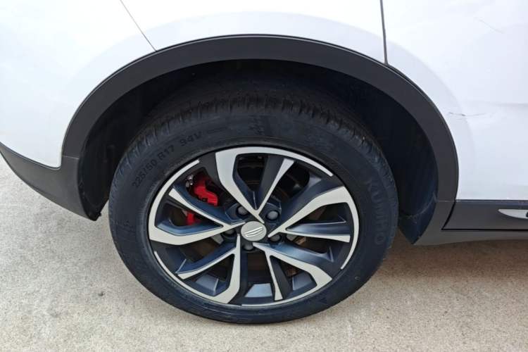 Used Geely Auto Emgrand GS 2019 1.5TD DCT Active 260T Right Rear Wheel Hub