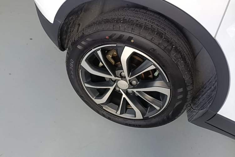 Used Geely Auto Emgrand GS 2019 1.4T CVT Edition Right Rear Wheel Hub