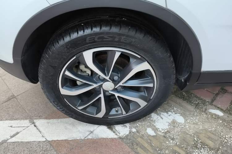 Used Geely Auto Emgrand GS 2019 1.4T CVT Edition Right Rear Wheel Hub