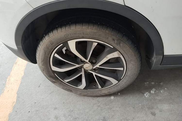 Used Geely Auto Emgrand GS 2019 1.4T CVT Edition Right Rear Wheel Hub