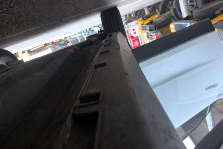 Used Geely Auto Emgrand GS 2019 1.4T Manual Ya Right Side Sill