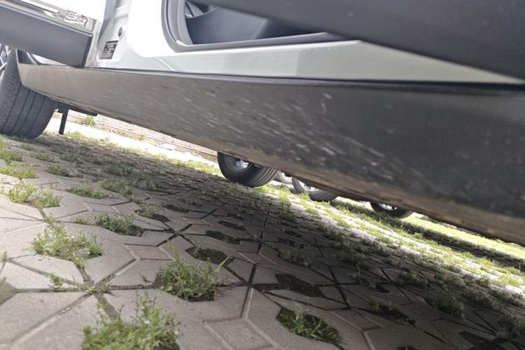 Used Geely Auto Emgrand GS 2019 1.4T CVT Edition Right Side Sill