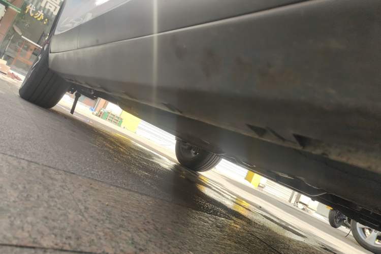 Used Geely Auto Emgrand GS 2019 1.4T Manual Ya Right Side Sill