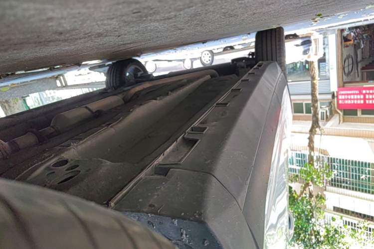 Used Geely Auto Emgrand GS 2019 1.4T CVT Edition Right Side Sill