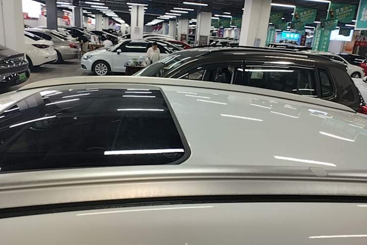 Used Geely Auto Emgrand GS 2019 1.4T CVT Edition Roof