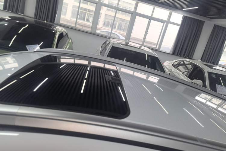 Used Geely Auto Emgrand GS 2019 1.4T CVT Edition Roof