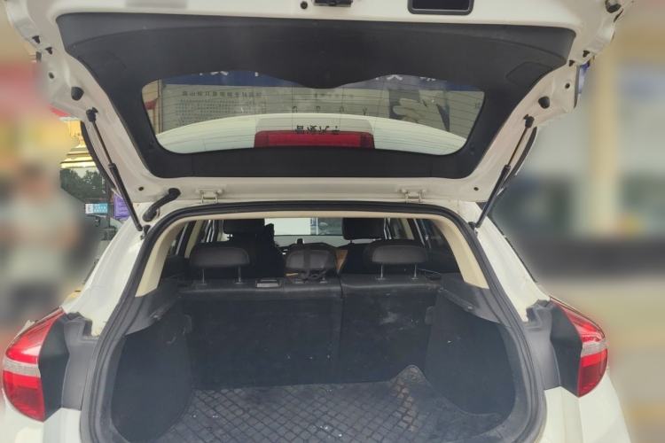 Used Geely Auto Emgrand GS 2019 1.4T Manual Ya Trunk